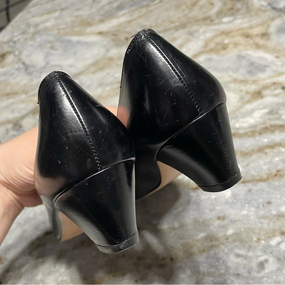 Vintage Salvatore Ferragamo Black Leather Heels Pumps Women's 6 AA (narrow) - Picture 10 of 14